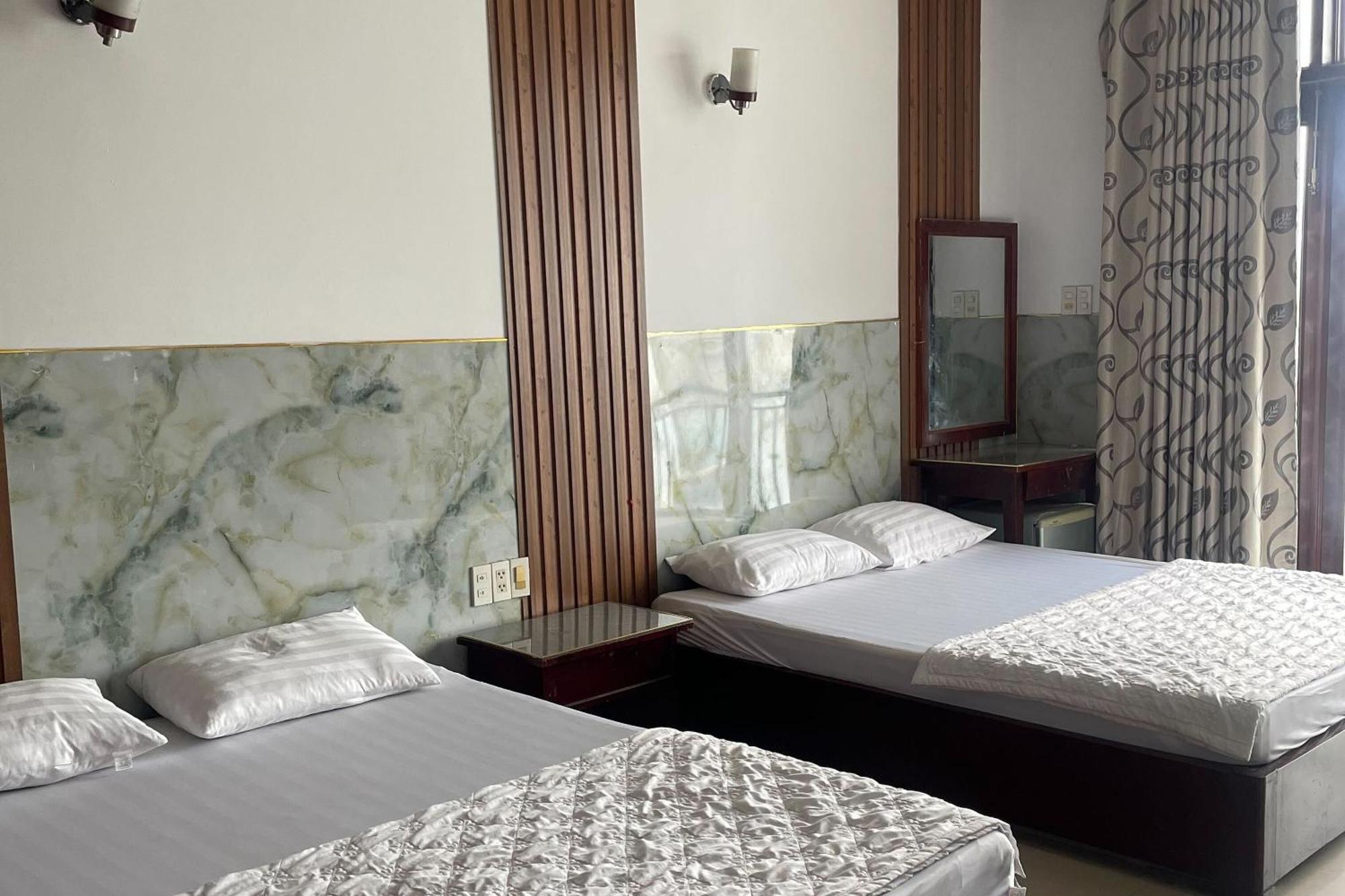 Hoa Sen Hotel Хошимин Экстерьер фото